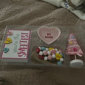 Valentine's Day Party Favor Set - Pink Heart and Candy Decorations
